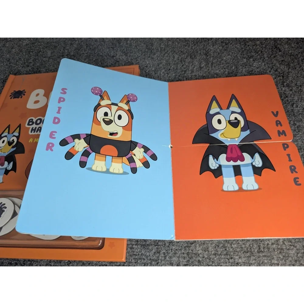 2 - Bluey Cardboard‎ Books Boo! Blueys Halloween Magnet Book & Mix-And-Match